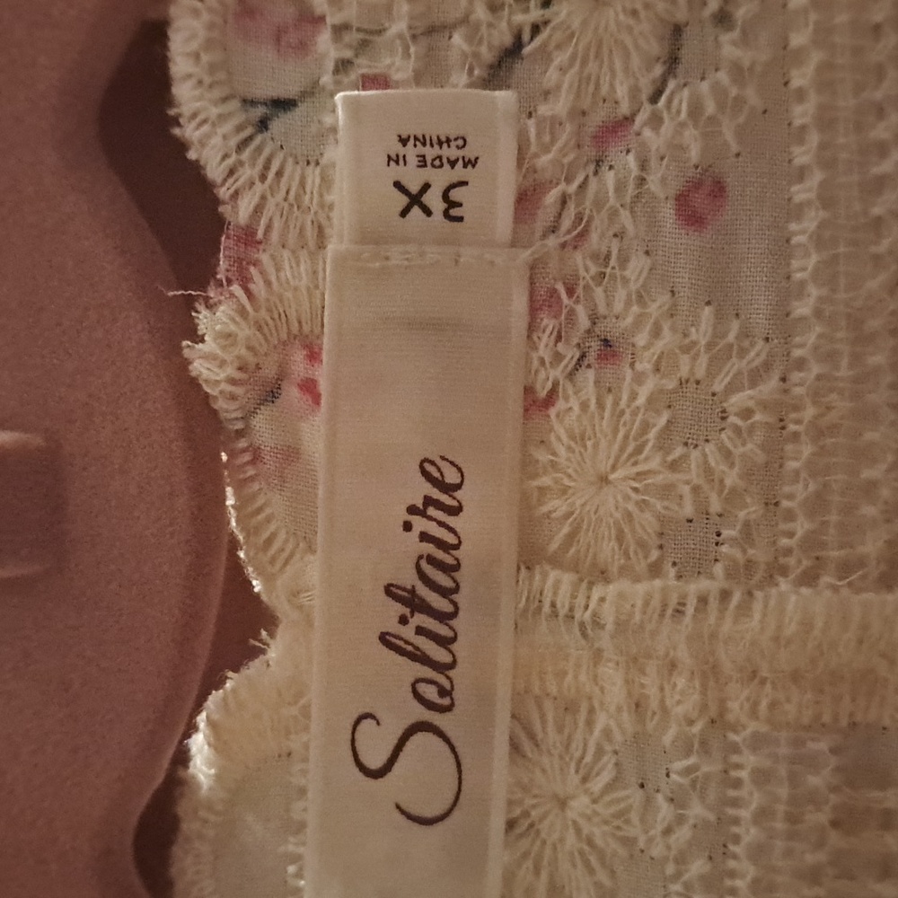 Solitaire Woman's Size 3X Cream Botanical Floral Lace Kimono Open Cardigan - Picture 7 of 7